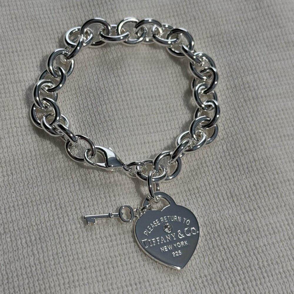 Tiffany & Co. Heart Tag with a Diamond and Key in Sterling Silver 7" WITH BOX